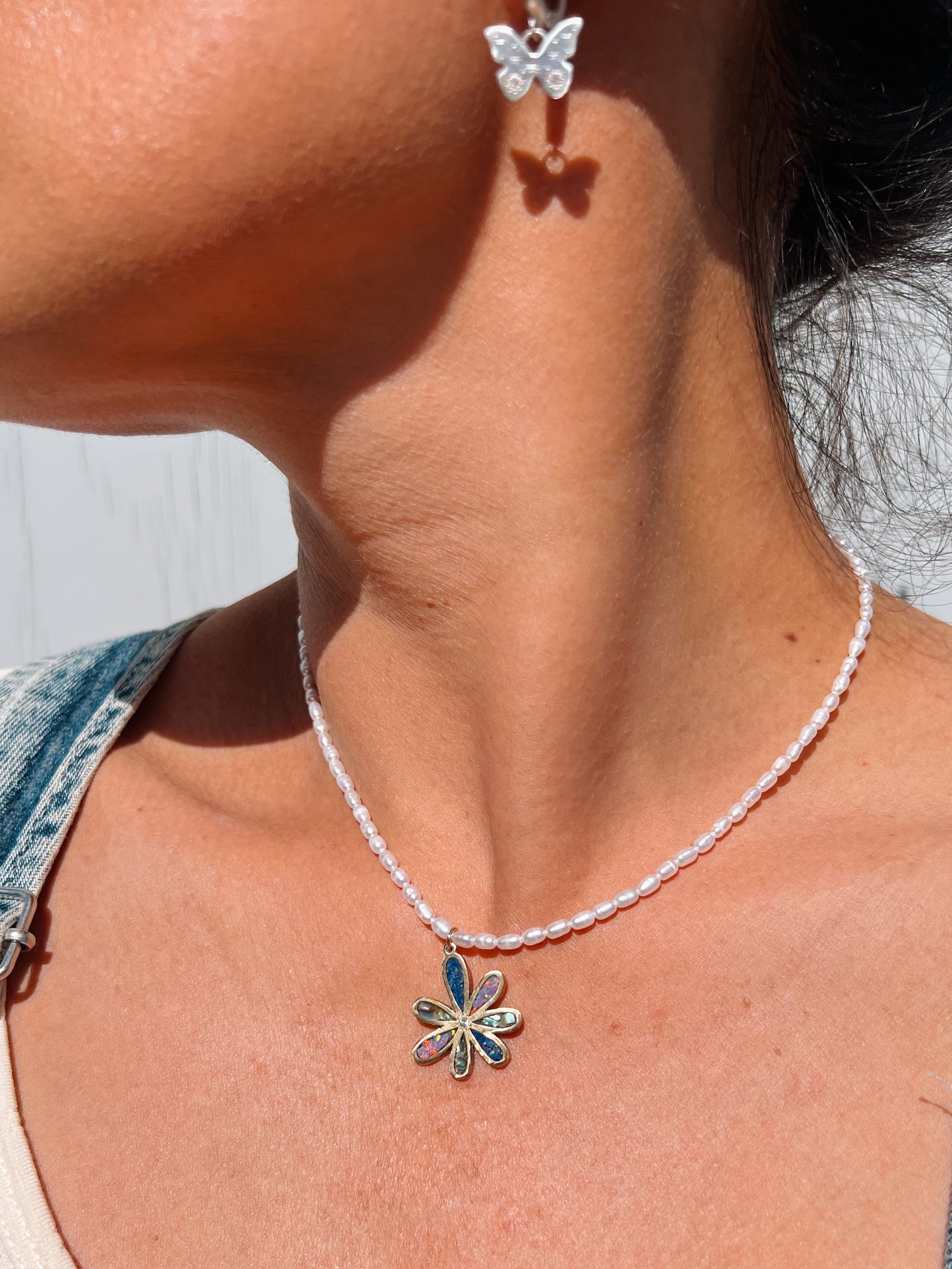 Aloha Daisy Pearl Necklace