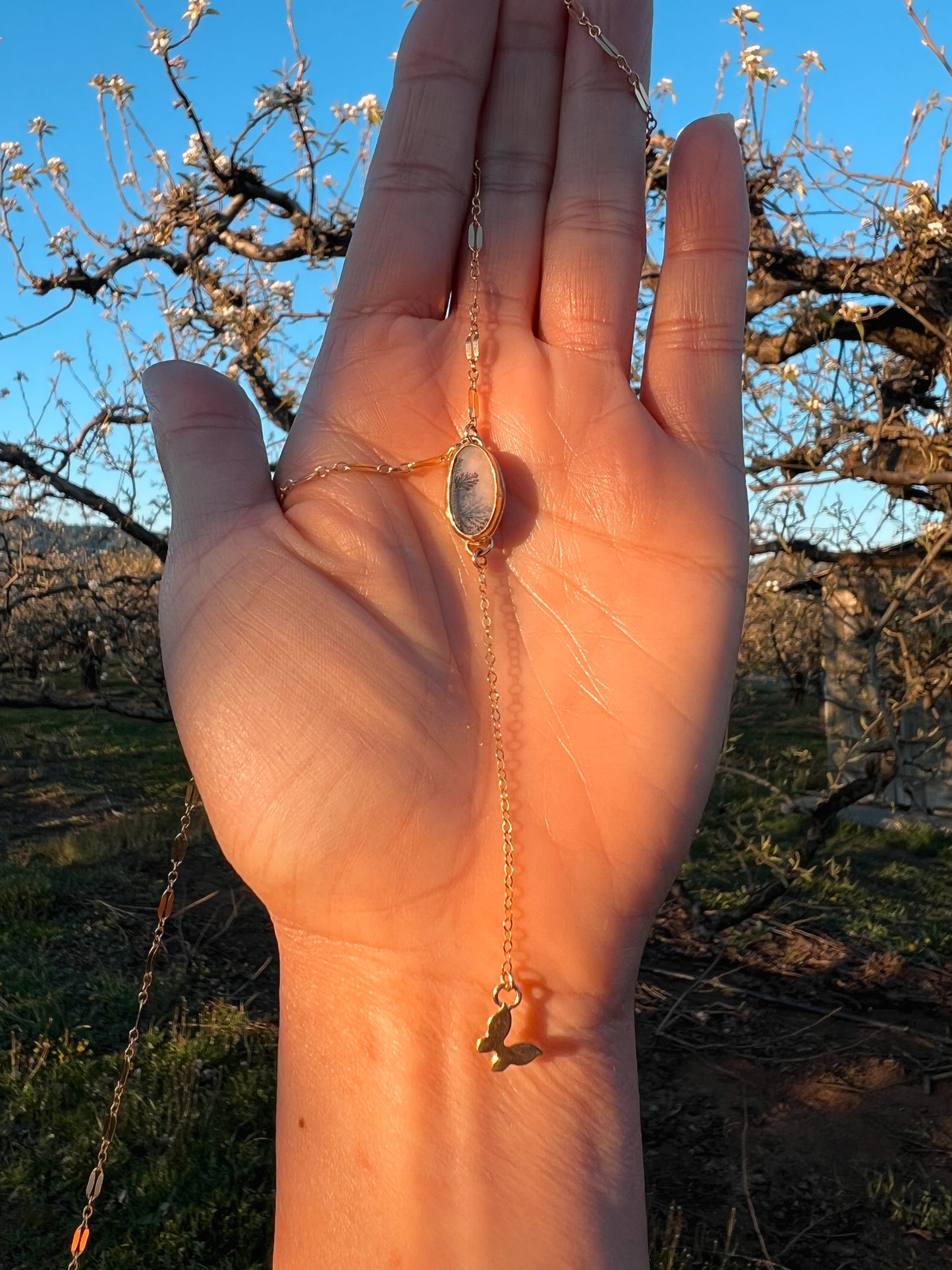 Dendritic Agate Fixed Lariat