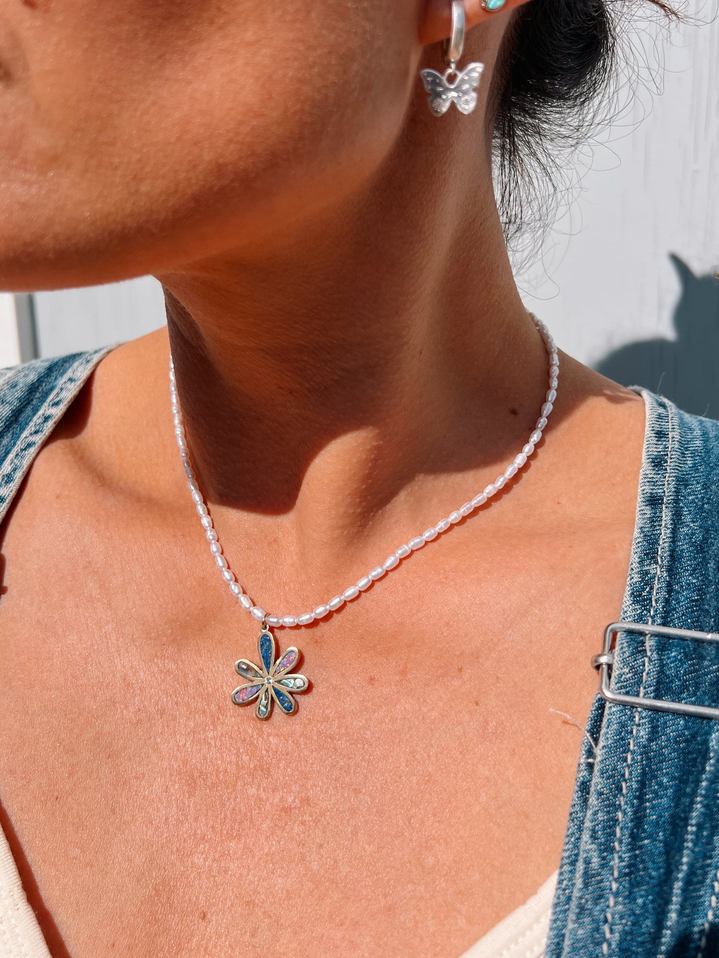 Aloha Daisy Pearl Necklace